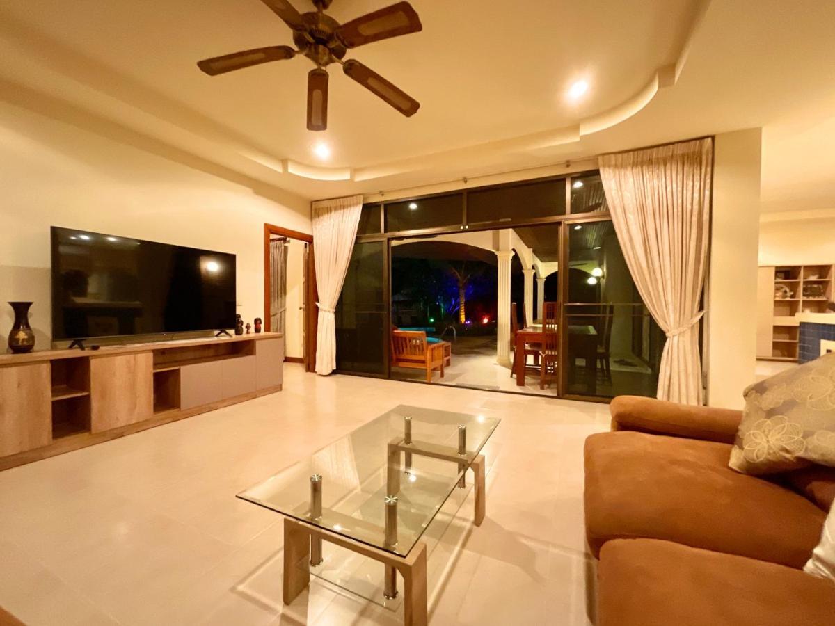 Coconut Paradise Holiday Villas Phuket Bagian luar foto