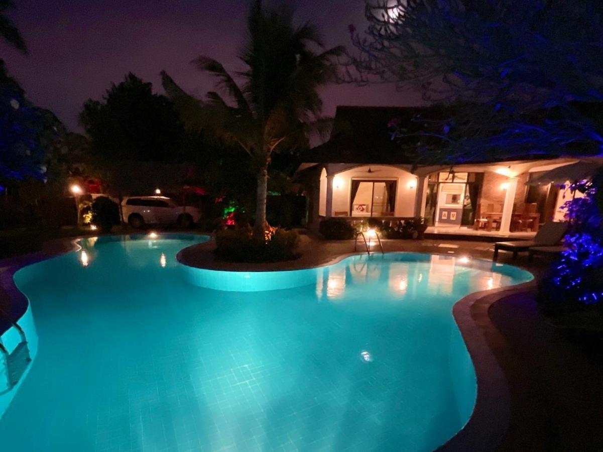 Coconut Paradise Holiday Villas Phuket Bagian luar foto
