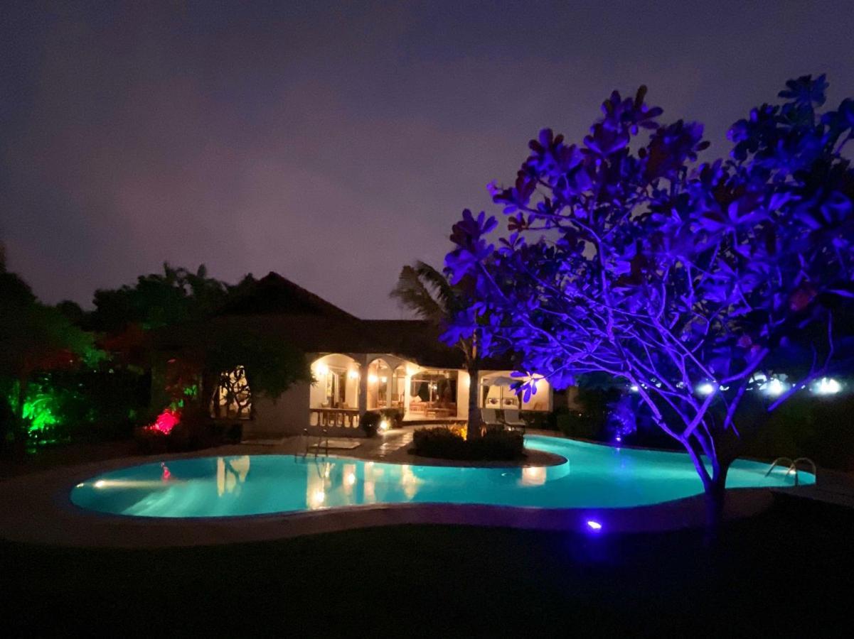 Coconut Paradise Holiday Villas Phuket Bagian luar foto
