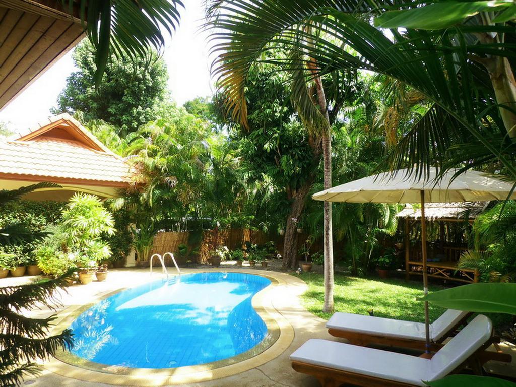 Coconut Paradise Holiday Villas Phuket Bagian luar foto